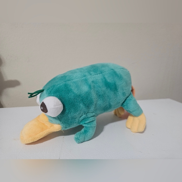 Phineas and Ferb Plush Toys Set of 3 - Picture 4 of 14